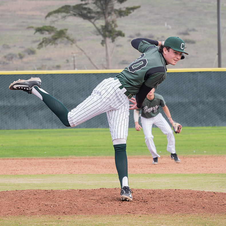 /community/images/1-community-landing-pg-images/2024_spring_baseball_action_shots_edited-17-square.jpg